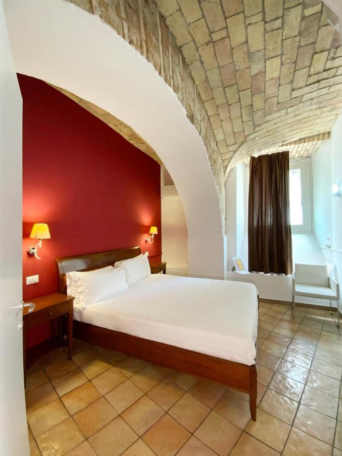 Colosseum 3* Roma